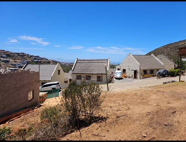 LAND FOR SALE IN VAKANSIEPLAAS